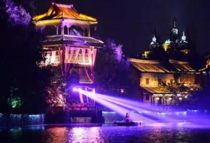 【重磅】今晚，國際光影藝術(shù)節(jié)點燈儀式在天鵝湖濕地公園舉行！